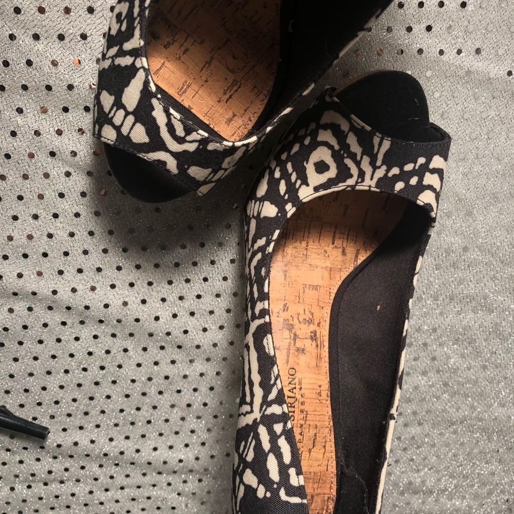 heels - Picture 4 of 4